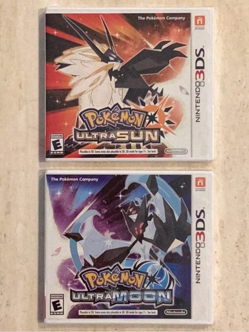 New Pokemon Ultra Sun Nintendo 3DS Game & Pokemon Ultra Moon 3DS Games Lot Of 2